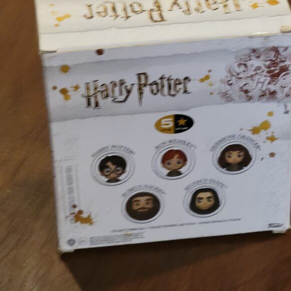 Funko 5 Star: Harry Potter - Ron Weasley - Walmart New in the box Vinyl Figure - Picture 2 of 10